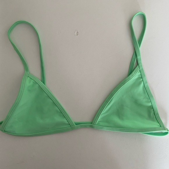 BASIC SWIM GREEN BIKINI TOP (M) - Picture 3 of 7